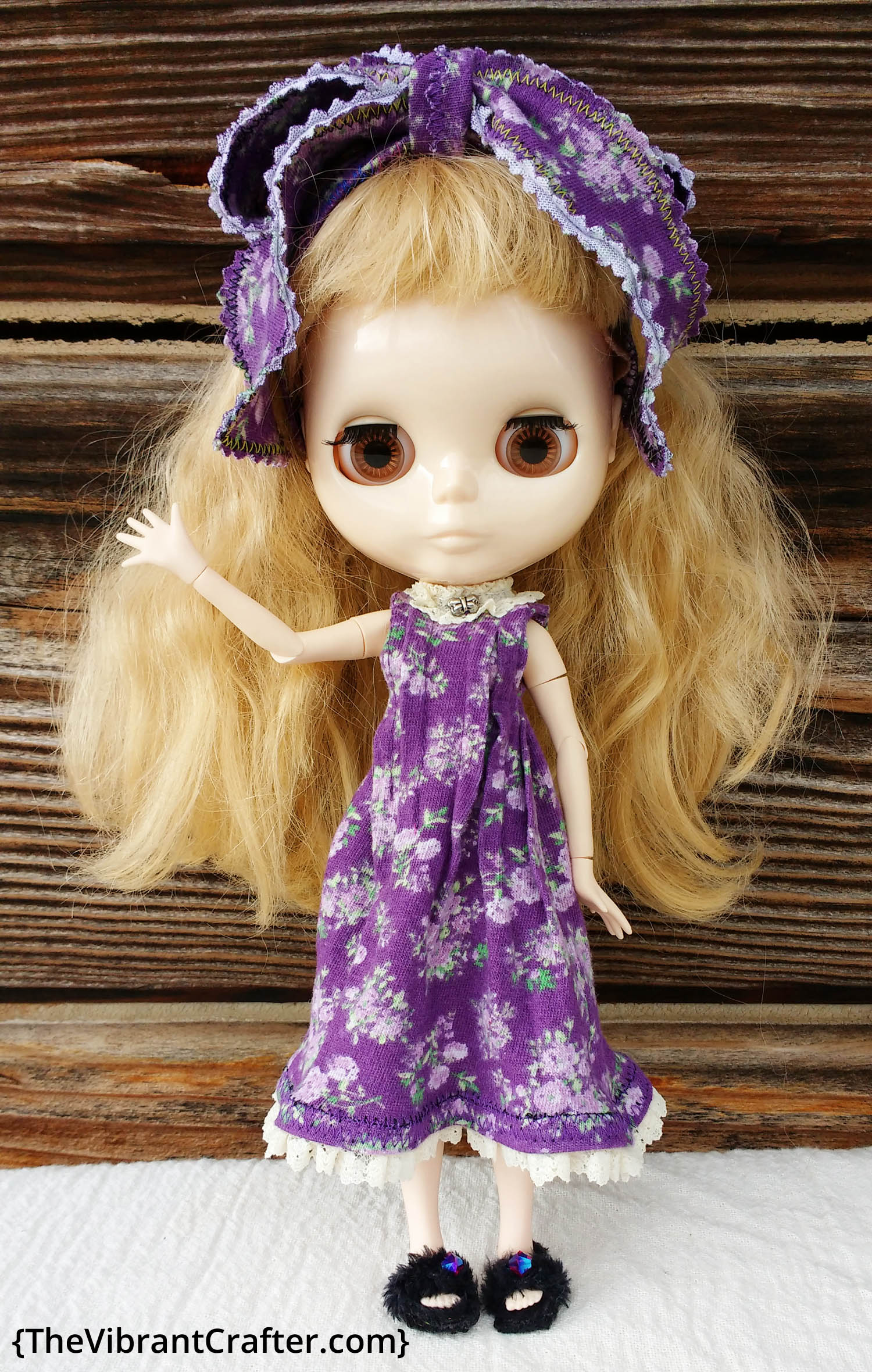 My First Blythe Doll: Meet Bonnie! 