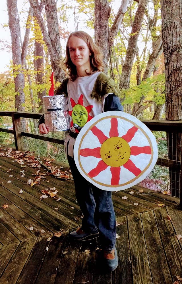 DIY Solaire Costume